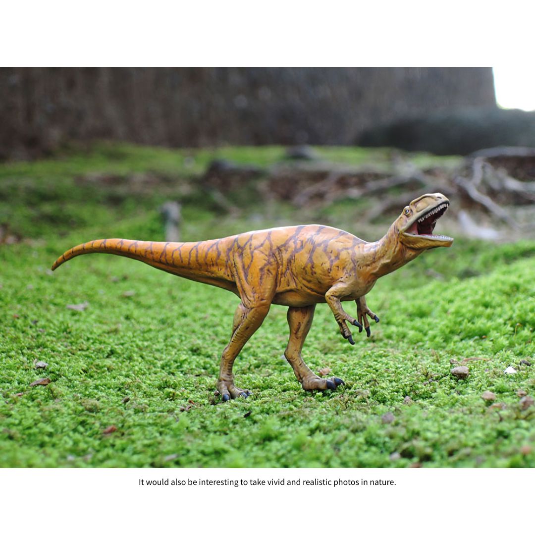 TAMIYA 1/35 Dinosaur Series: FUKUIRAPTOR (28501)