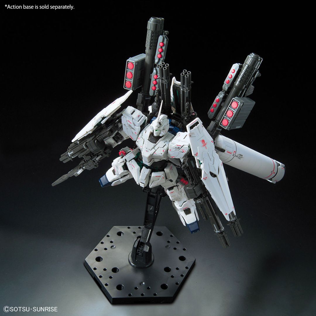 Bandai RG 1/144 No.30 RX-0 Full Armor Unicorn Gundam