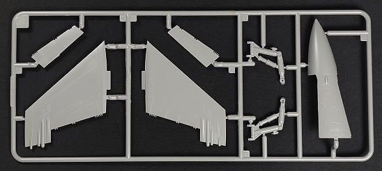 1/48 F/A-18C VFA-27 Royal Maces (KINETIC K48114)