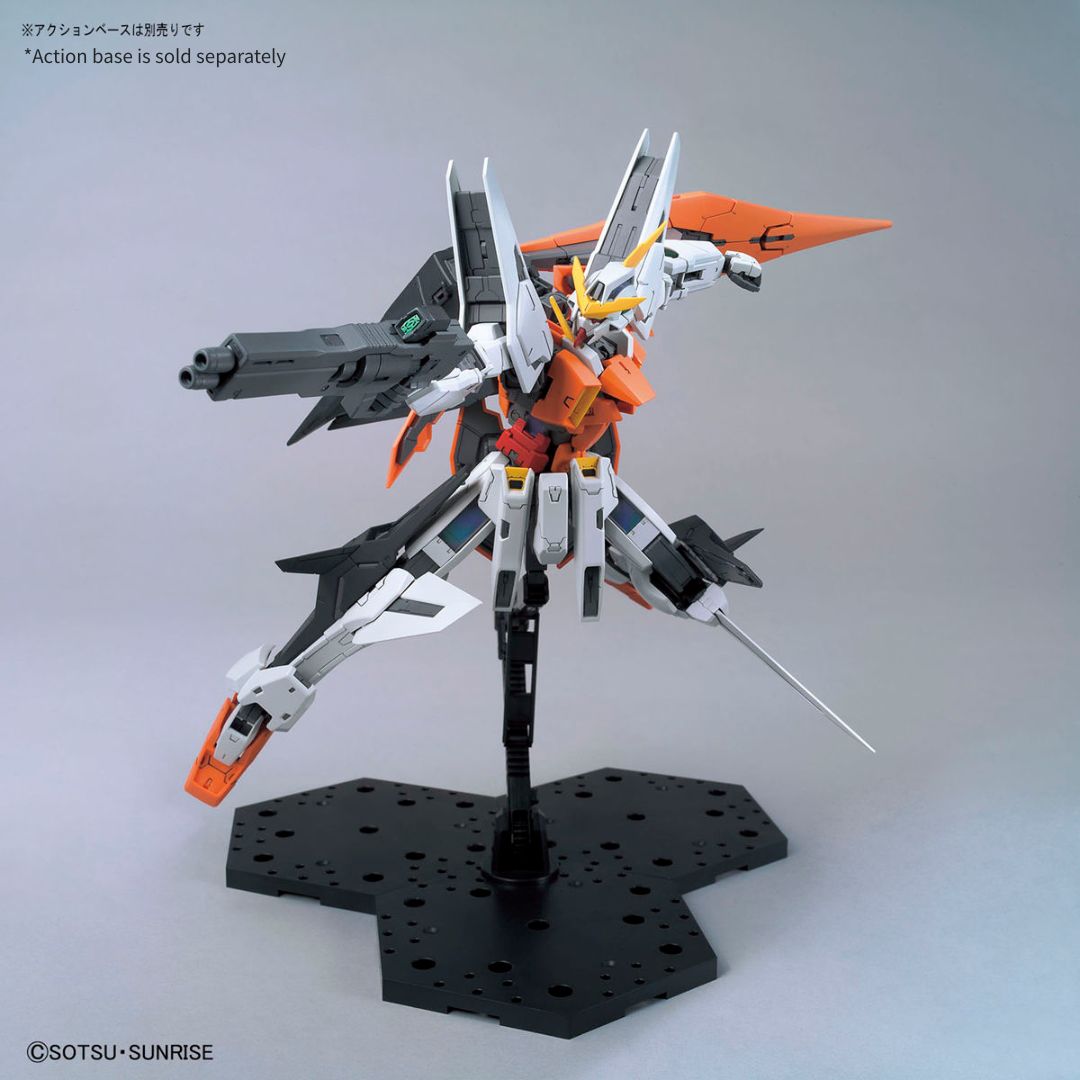 Bandai MG 1/100 GN-003 Gundam Kyrios