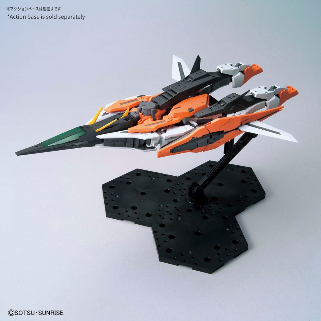 Bandai MG 1/100 GN-003 Gundam Kyrios