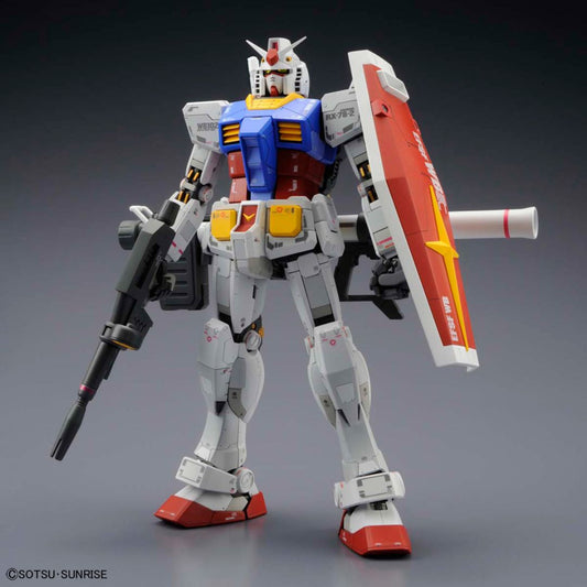 Bandai MG 1/100 RX-78-2 Gundam Ver 3.0