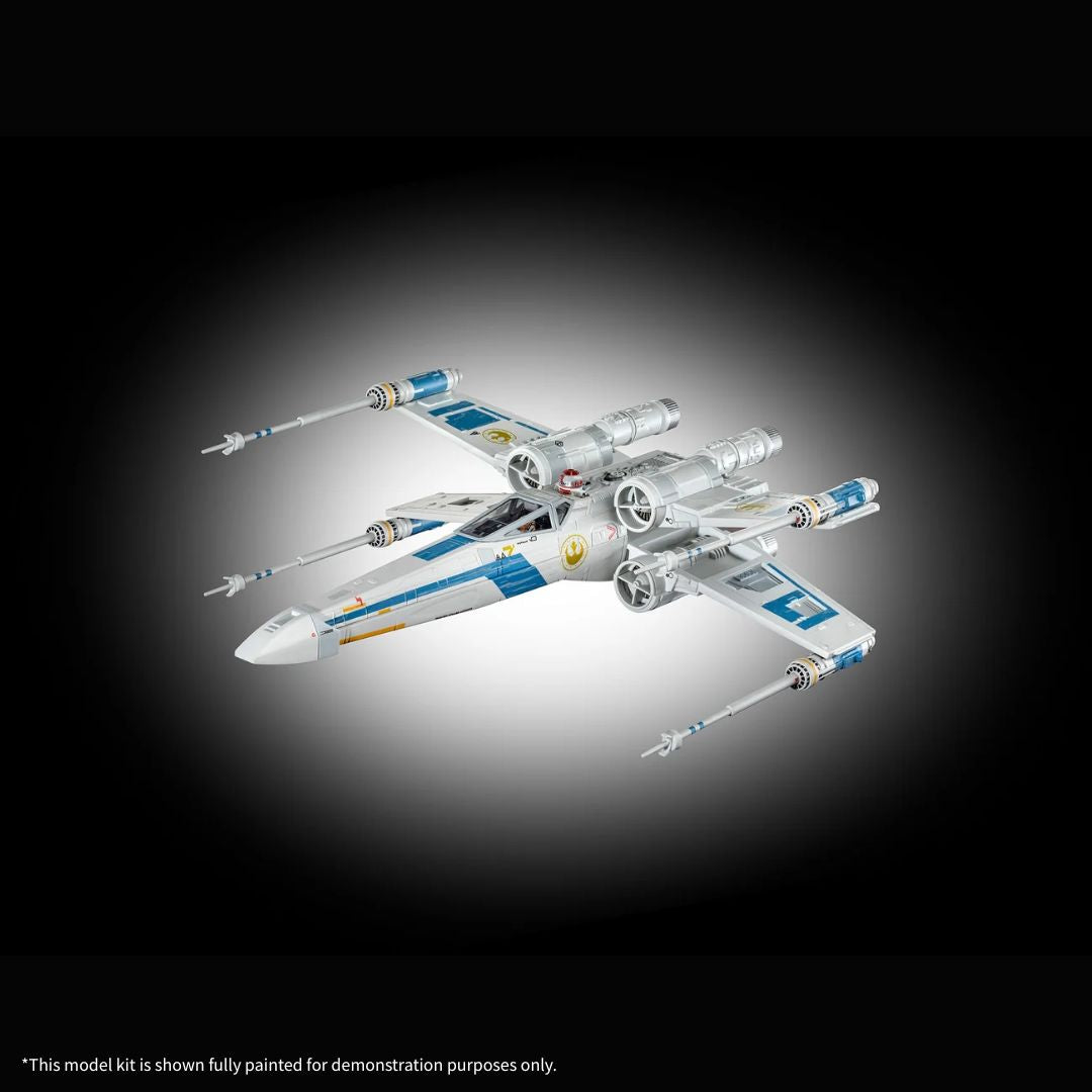 Revell Star Wars The Mandalorian and Grogu: New Republic X-Wing Fighter 1/57 Scale Model Kit (06791)