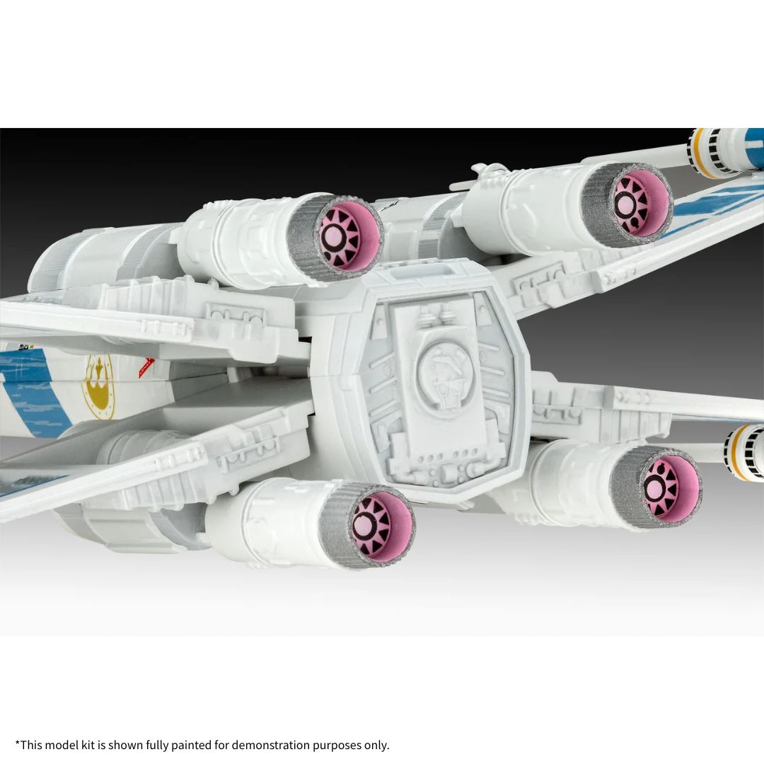 Revell Star Wars The Mandalorian and Grogu: New Republic X-Wing Fighter 1/57 Scale Model Kit (06791)