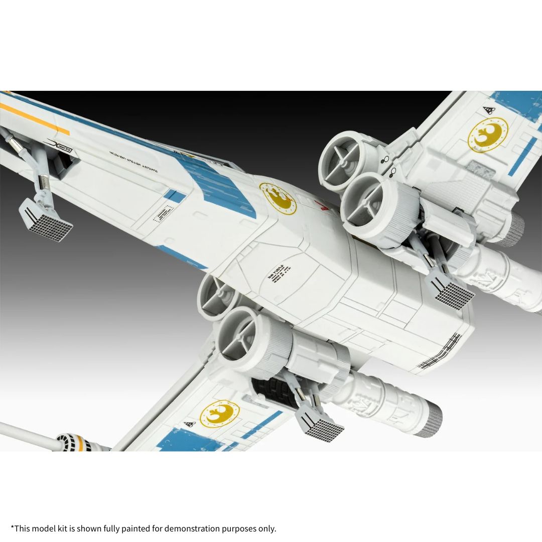 Revell Star Wars The Mandalorian and Grogu: New Republic X-Wing Fighter 1/57 Scale Model Kit (06791)
