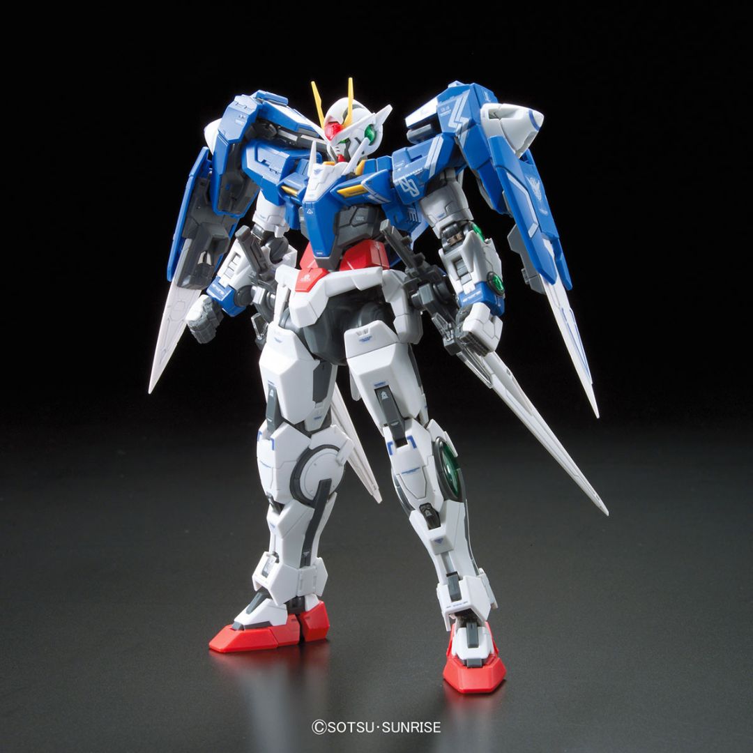 Bandai RG 1/144 No.18 Gundam OO Raiser + GNR 010