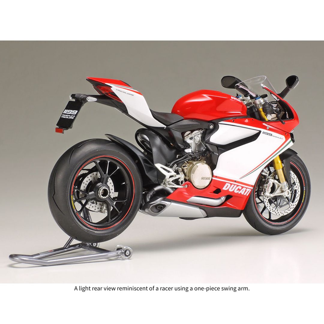 TAMIYA 1/12 Ducati 1199 Panigale S Tricolore (14132)