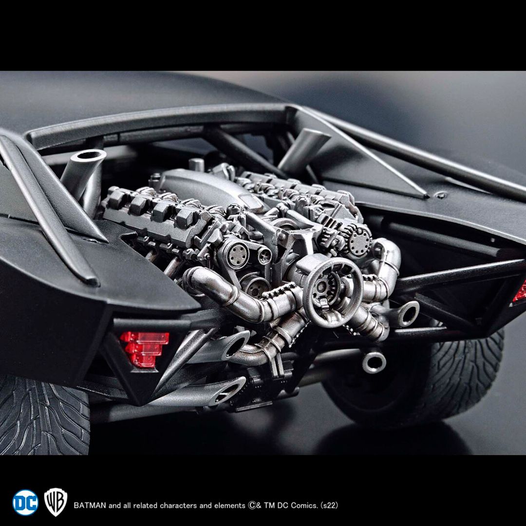 Bandai 1/35 Batmobile (Batman Ver) Model Kit