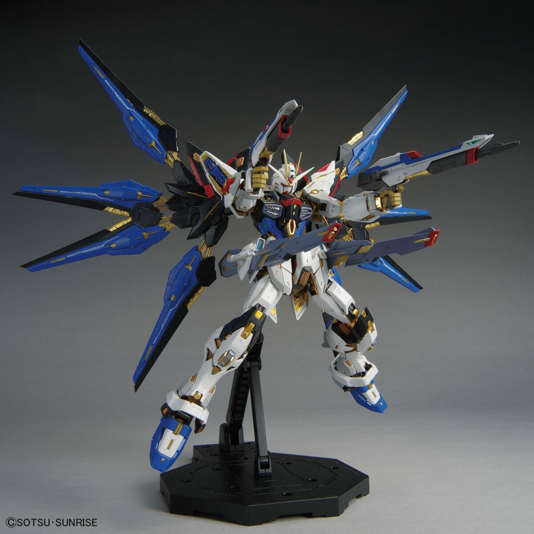 Bandai MGEX 1/100 ZGMG-X20A GUNDAM STRIKE FREEDOM