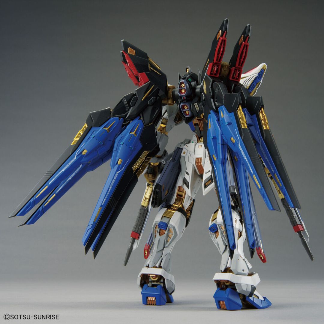 Bandai MGEX 1/100 ZGMG-X20A GUNDAM STRIKE FREEDOM