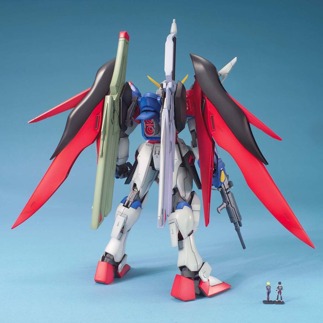 Bandai MG 1/100 ZGMF-X42S Destiny Gundam
