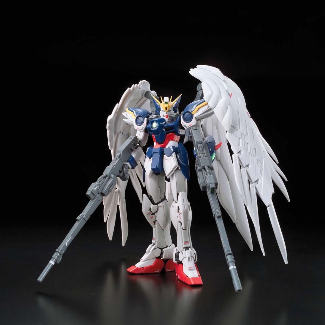 Bandai RG 1/144 No.17 XXXG-00W0 Wing Gundam Zero EW