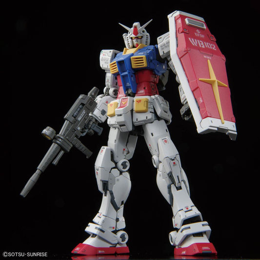 Bandai RG 1/144 No.40 RX-78-2 GUNDAM Ver. 2.0