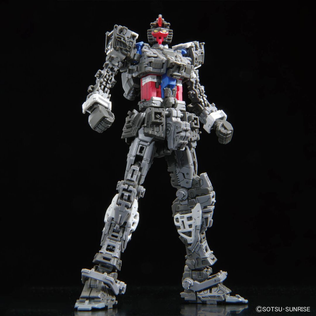 Bandai RG 1/144 No.40 RX-78-2 GUNDAM Ver. 2.0