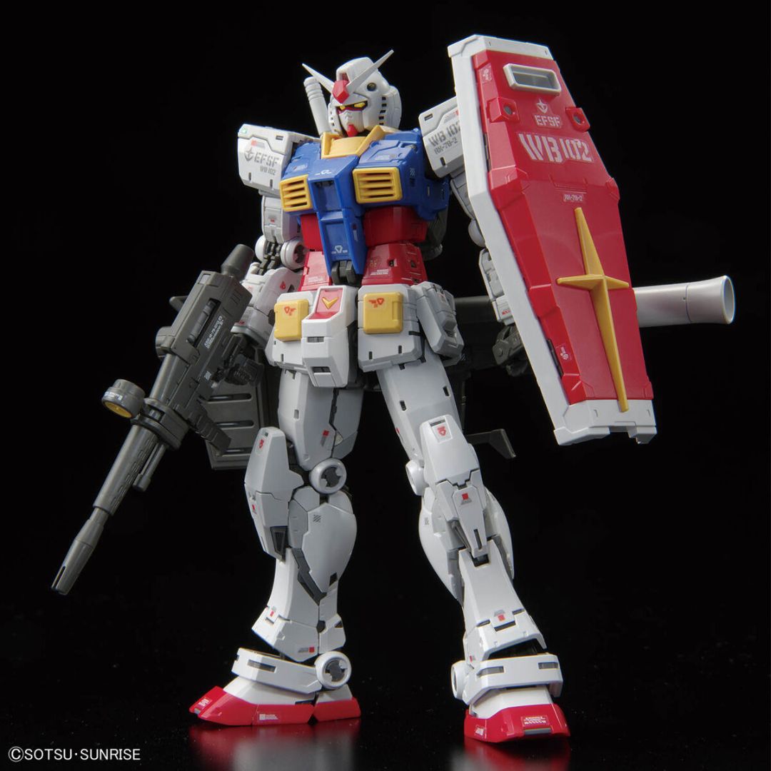 Bandai RG 1/144 No.40 RX-78-2 GUNDAM Ver. 2.0
